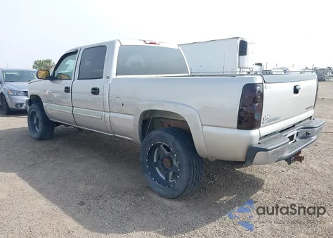 2005 Chevrolet Silverado 2500Hd Ls from USA, damaged, VIN 1GCHC23U05F823455